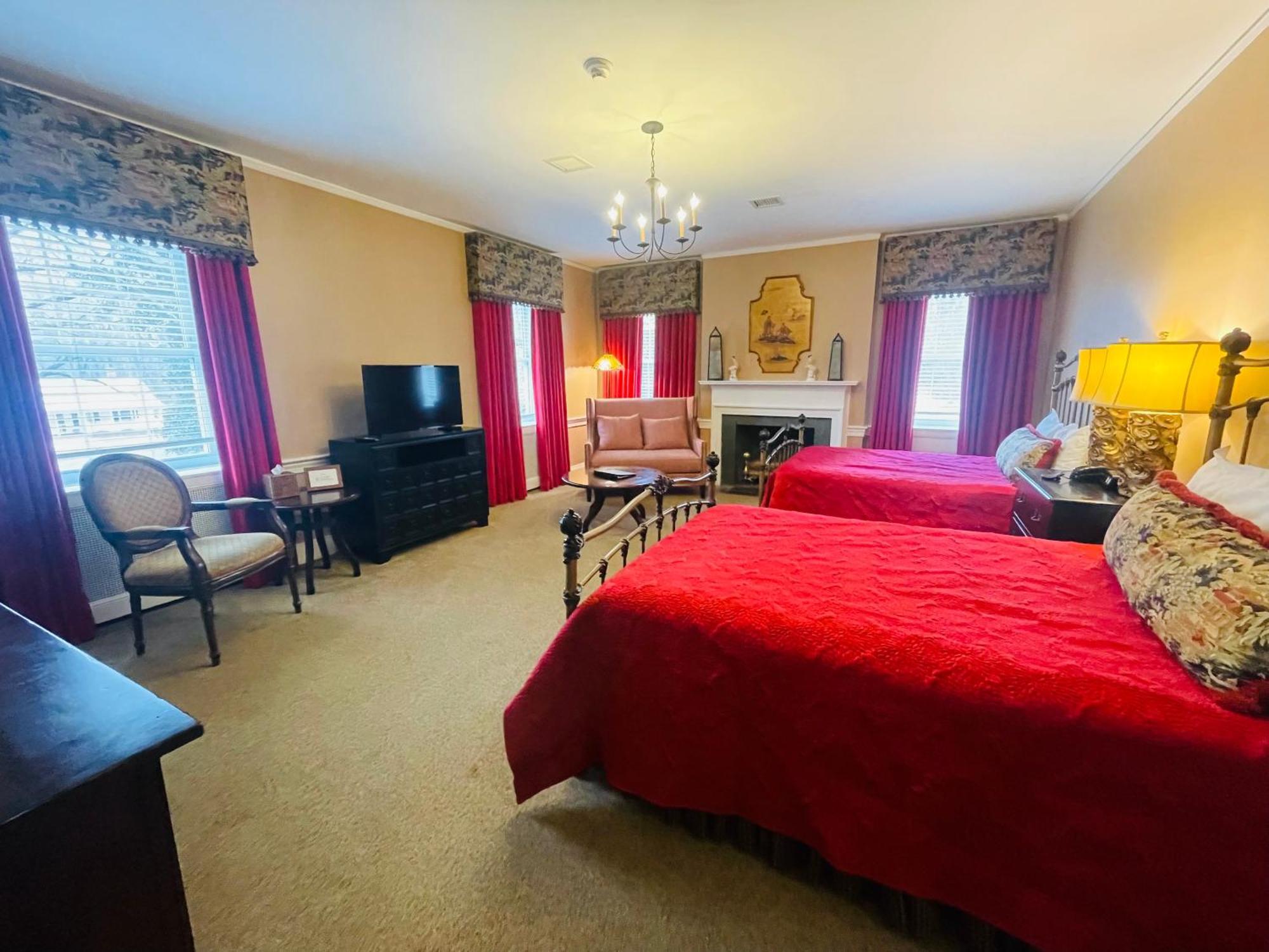 Apartamento Excelsior At The Manor House Clemmons Exterior foto